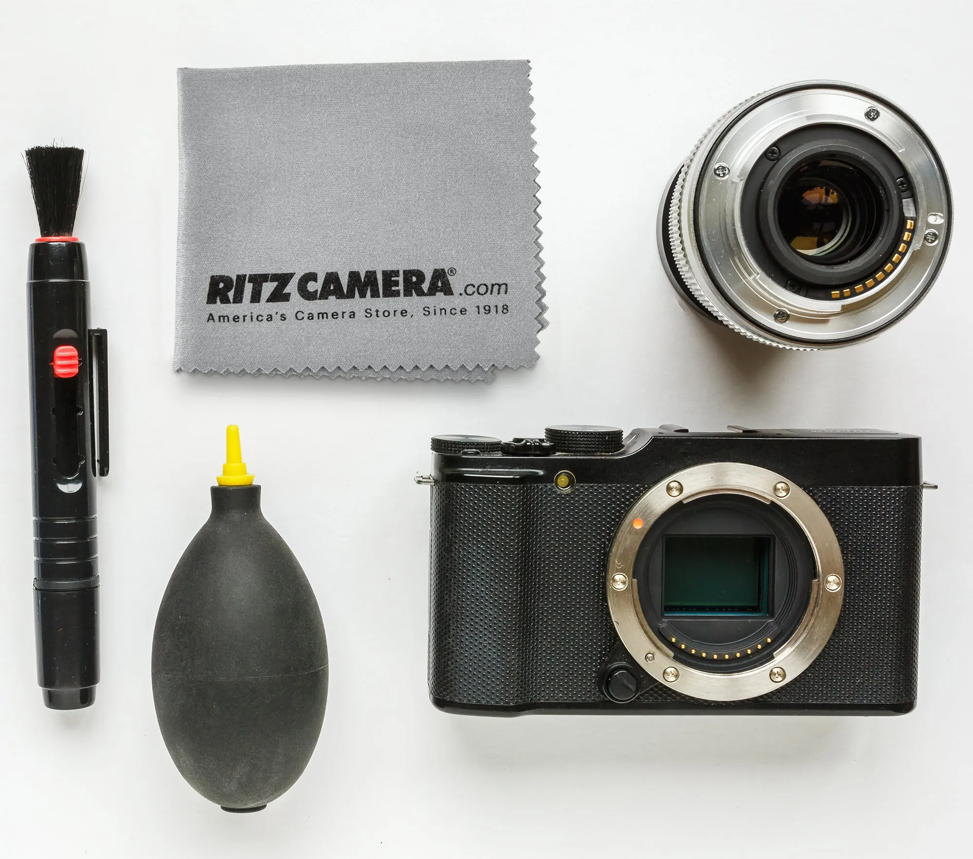 Premium Quality Ritz Gear Lens Cleaning Cloth for Optimal Camera Care