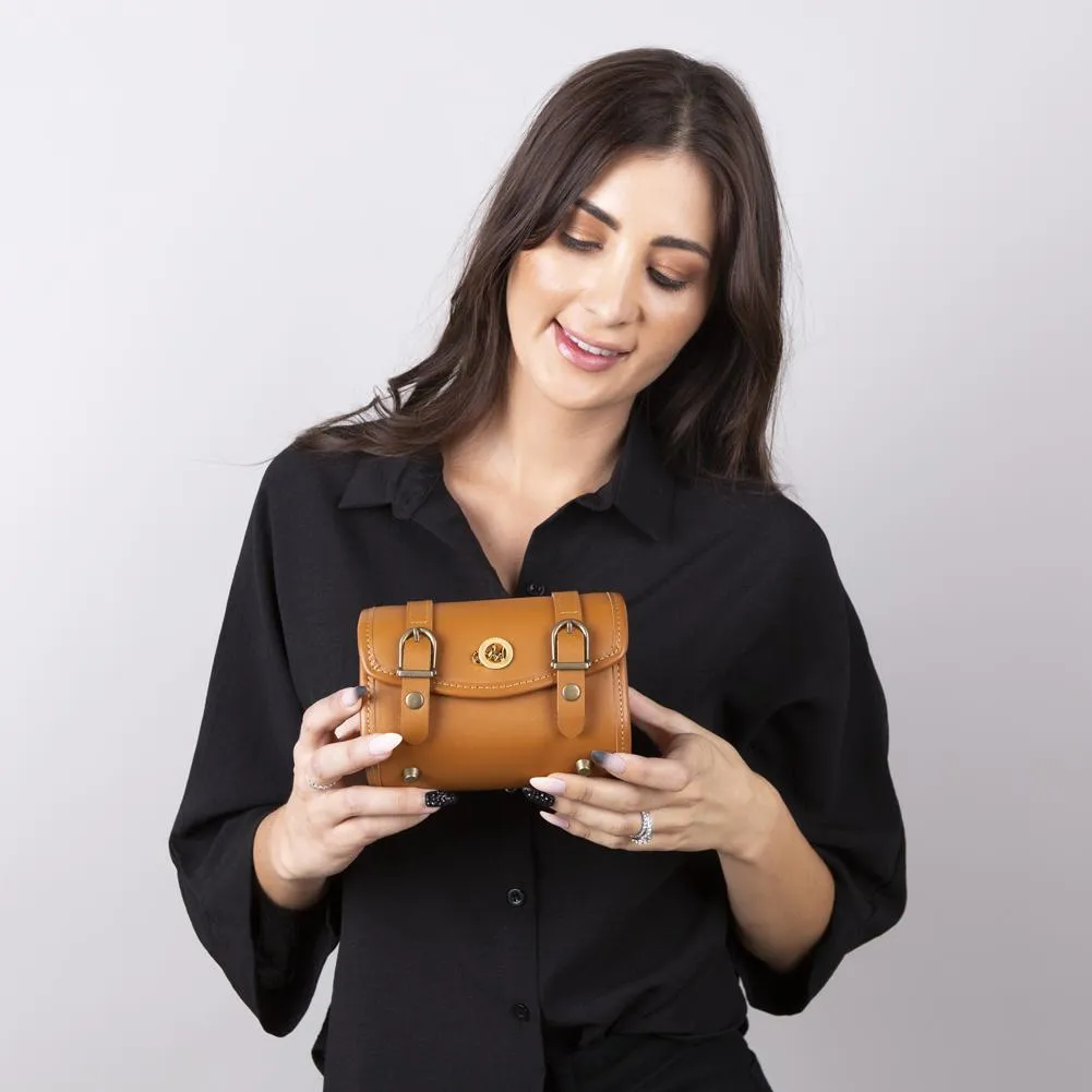 Tan Brown Melten Classic Mirrorless Leather Camera Case - Harper
